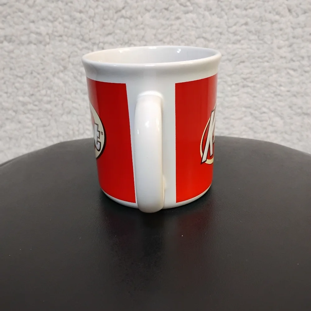 Kit Kat Mug - Picture 4 of 6